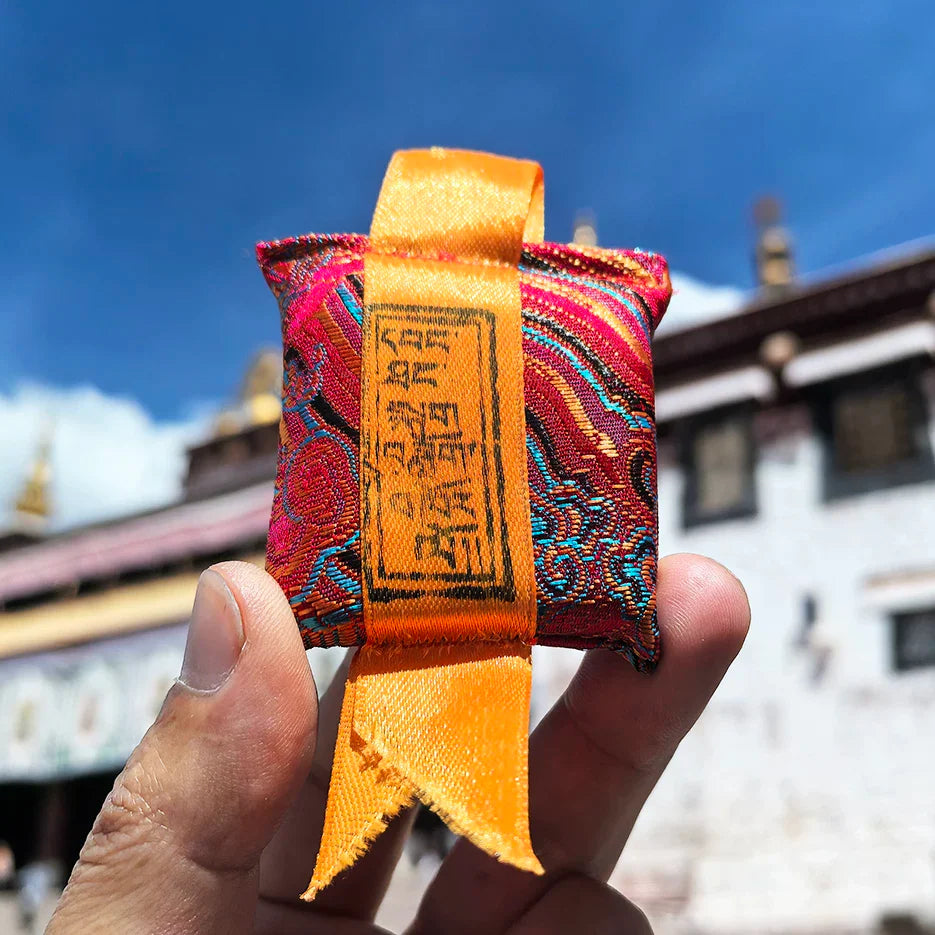 Tibetan Traditional Cloth Bag Amulet, Horse Head Ming King, Great White Umbrella Cover, Buddha Mother, Tara, etc