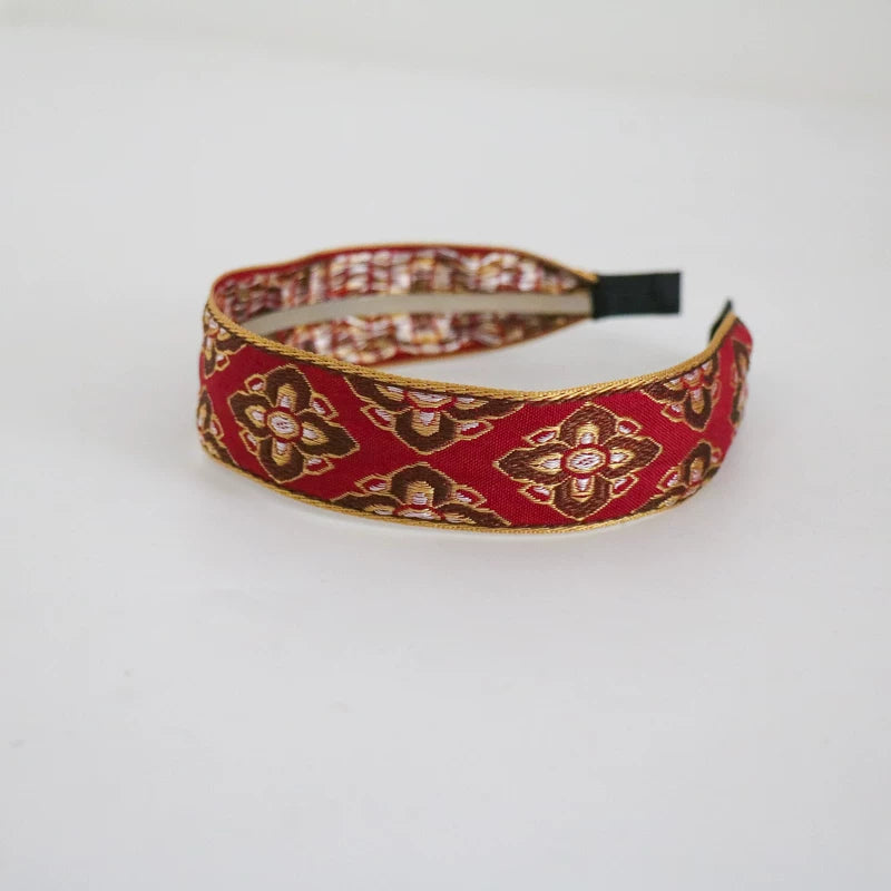Vintage Ethnic Style Cotton and Linen Embroidery Floral Garland Pattern Fabric Lace Exquisite Headband Bohemian Headdress Head Buckle