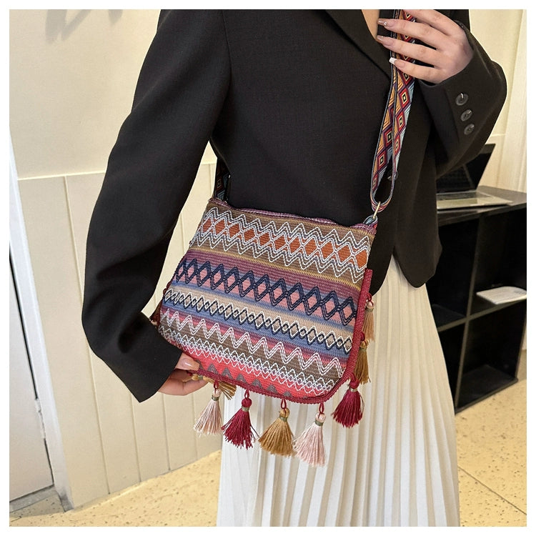 Small Fresh Ethnic Style Crossbody Bag for Women's New Fashion Versatile Wide Shoulder Strap Single Shoulder Bag Tassel Bucket Bag