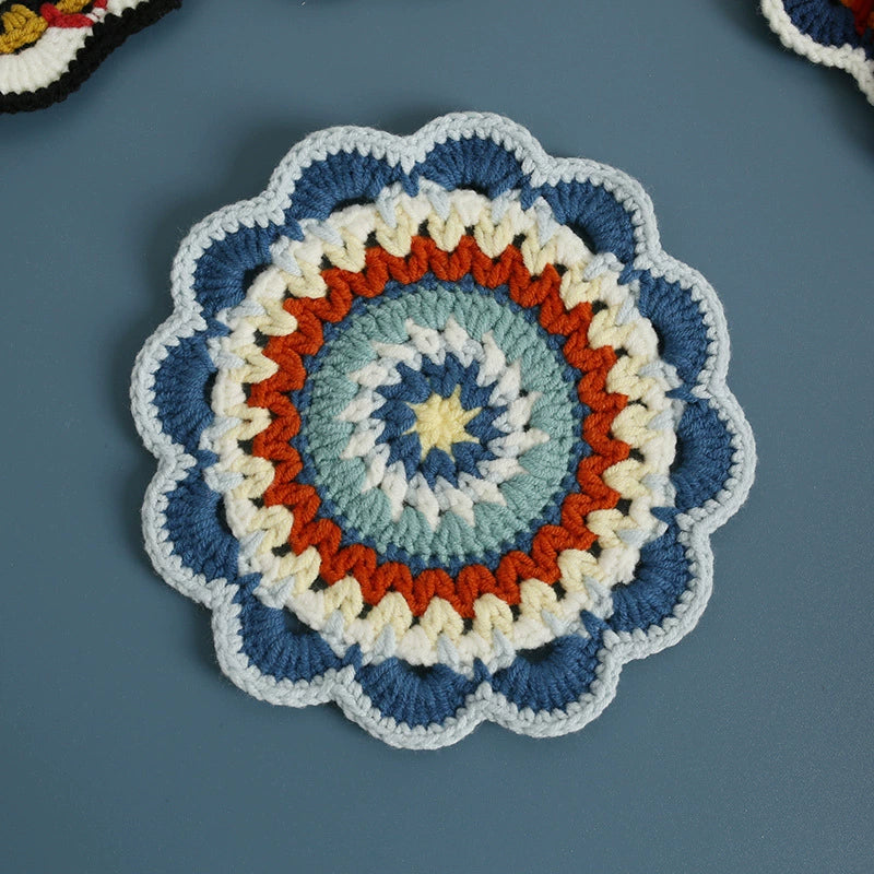 Non-slip Hand-woven Exquisite Large Coaster Sweet Wool Crocheted Vase Mat New Handmade Knitted Flower
