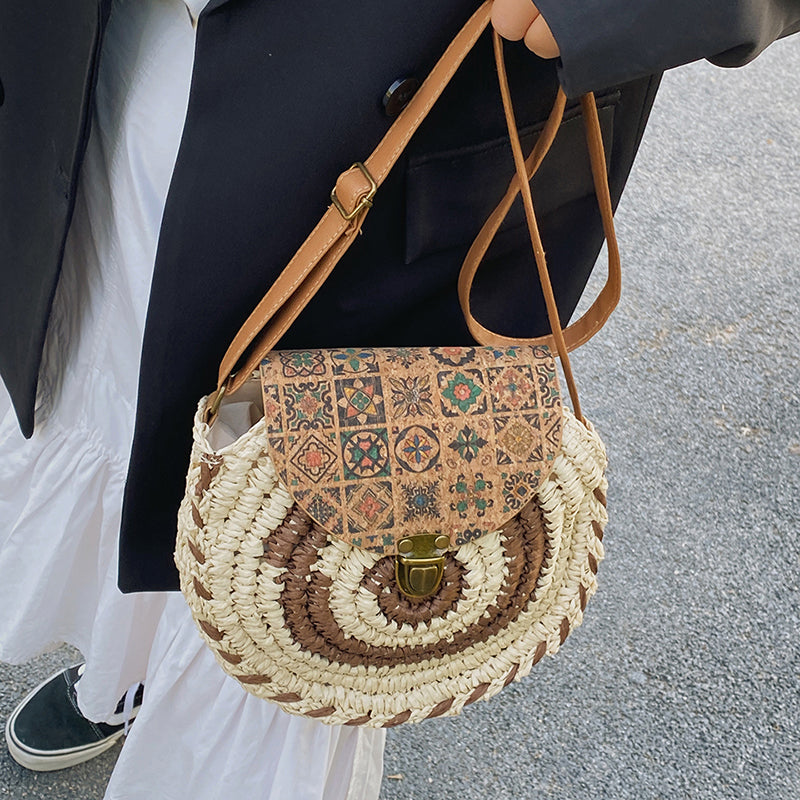 Summer Ethnic Style Woven Literature and Art Sen Series Bag for Women's Crossbody, Minority Grass Woven Large Capacity Round Cake Bag