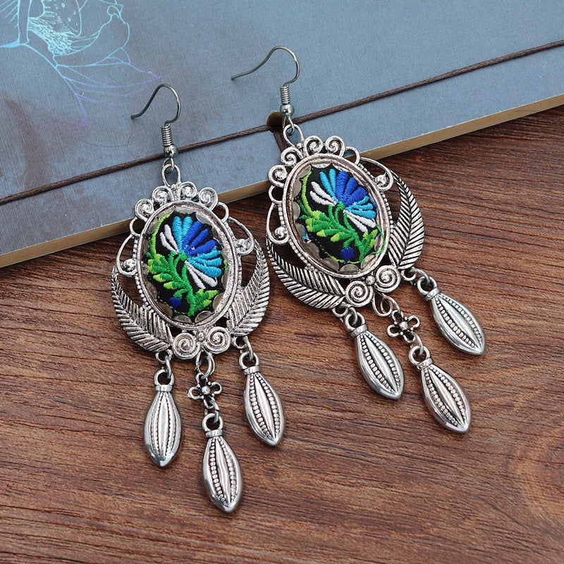 National Style Embroidered Tassel Earrings Retro Fashion Chime Earrings Ethnic Style Versatile Earrings