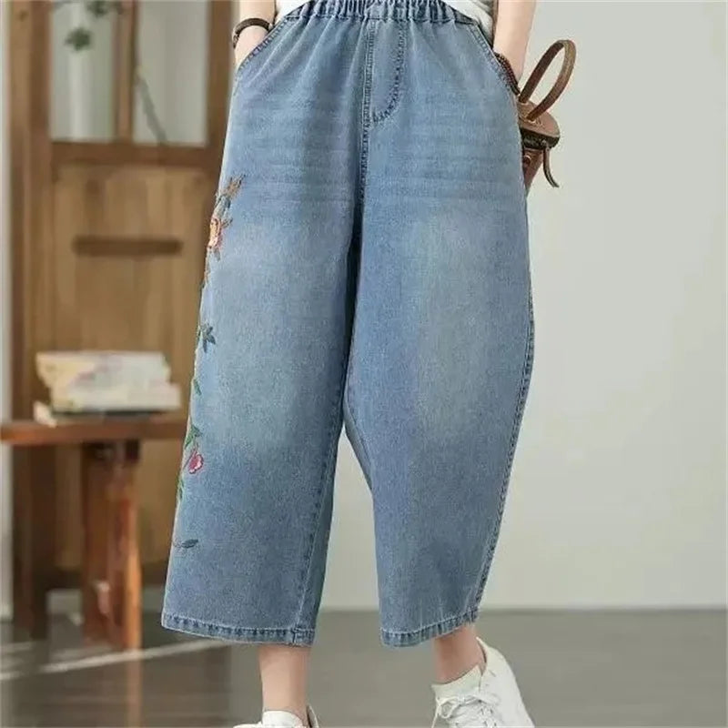Artistic retro Heavy industry Embroidered Denim Wide leg Pants Spring Summer 2026 New Women's Loose waist Casual Nine Fen Jeans