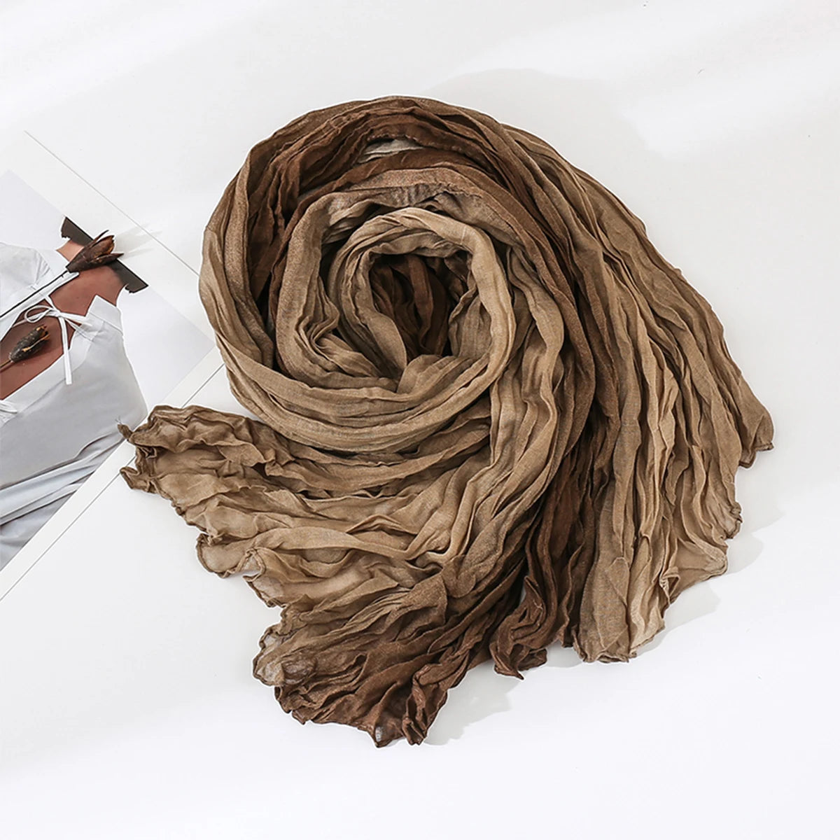 Women's Gradient Color Linen Scarf for Travel Fashionable Versatile Casual Windproof Sand Proof Headscarf Women's Shawl