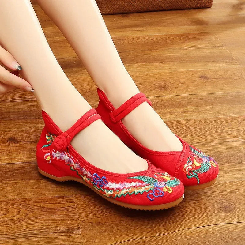 Sapatos Femininas Women Fashion Sweet Light Weight Embroidery Buckle Strap Flat Shoes Lady Casual Dance Shoes Ga296