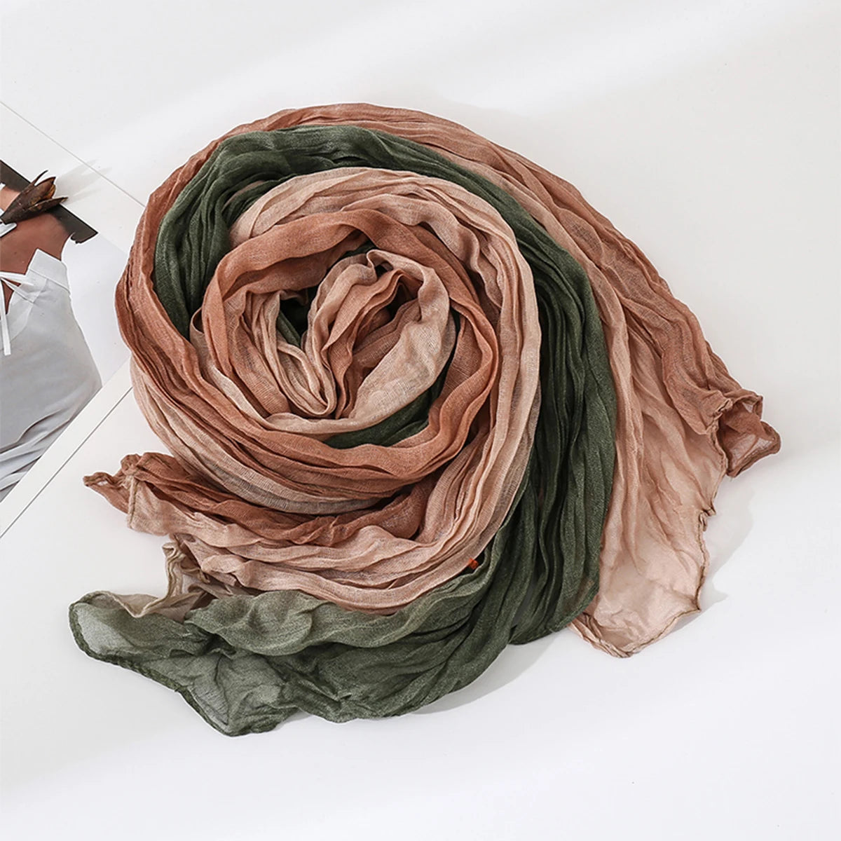 Women's Gradient Color Linen Scarf for Travel Fashionable Versatile Casual Windproof Sand Proof Headscarf Women's Shawl