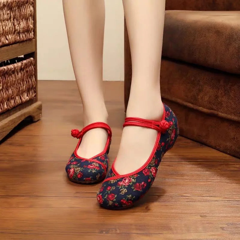 Sapatos Femininas Women Fashion Sweet Light Weight Embroidery Buckle Strap Flat Shoes Lady Casual Dance Shoes Ga296
