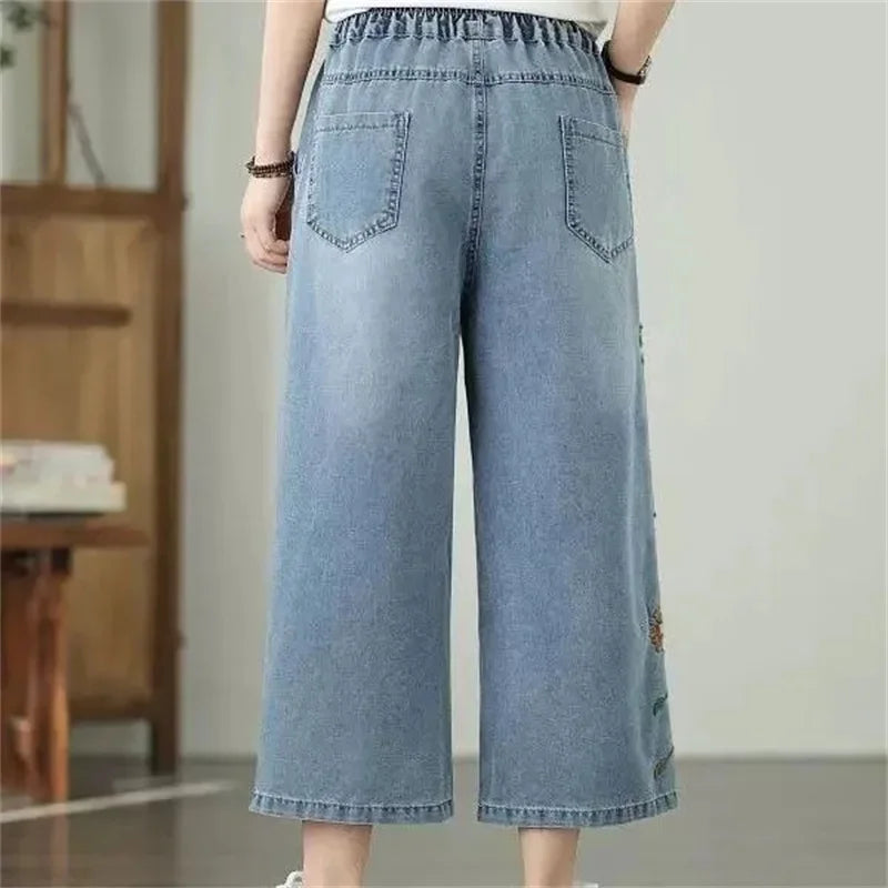 Artistic retro Heavy industry Embroidered Denim Wide leg Pants Spring Summer 2026 New Women's Loose waist Casual Nine Fen Jeans