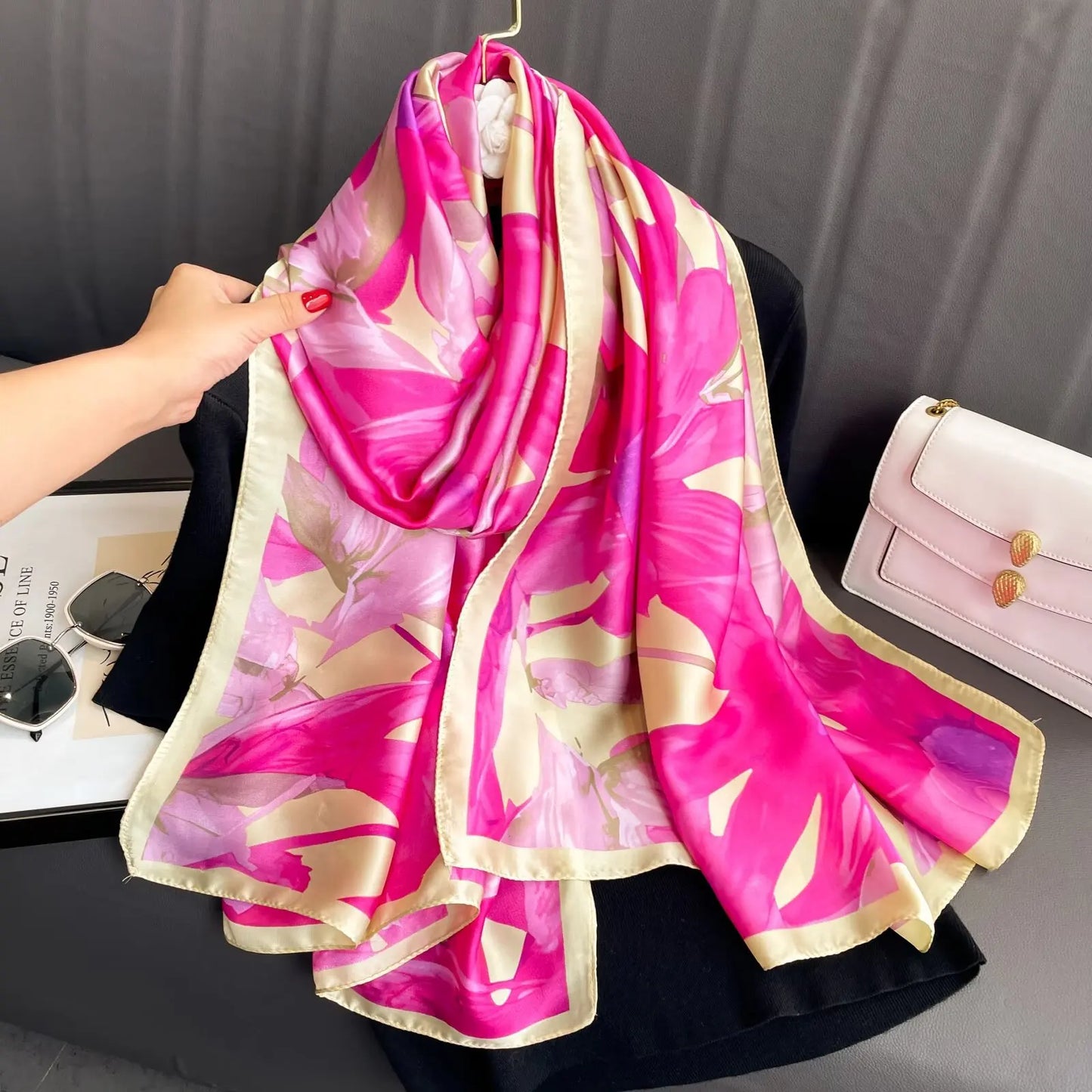 Green Peacock Feather Hijab Summer Beach Pareo Silk Scarf Women Luxury Bandana Soft Long Foulard Femme Designer Bufandas Mujer