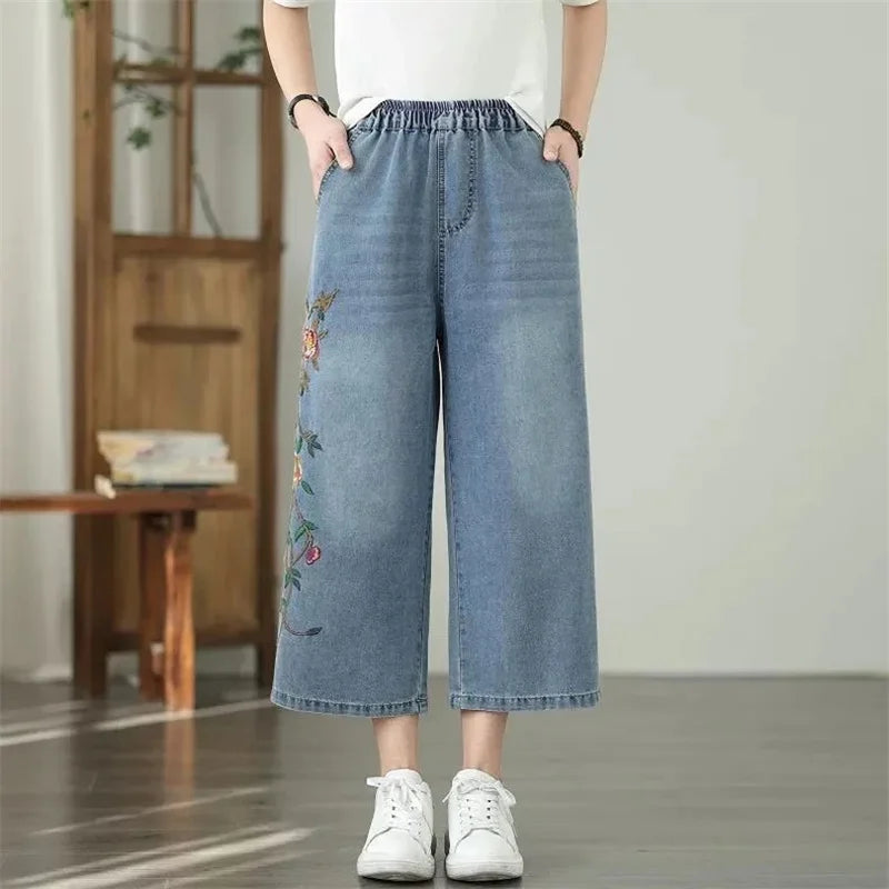 Artistic retro Heavy industry Embroidered Denim Wide leg Pants Spring Summer 2026 New Women's Loose waist Casual Nine Fen Jeans