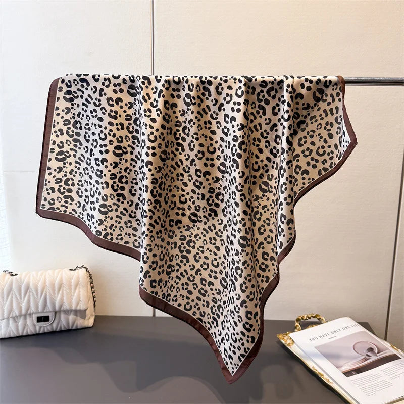 Luxury New Printed Scarves Women's Silk Scarf Spring and Summer Floral Decorations Small Neckties Hairbands Bags Wholesale