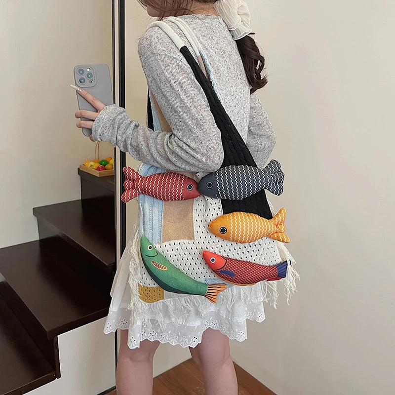 Cute Little Fish Relaxed Knitted Bag 2025 Summer New Commuter Versatile Shoulder Bag Contrasting Cut Out Tote Bag