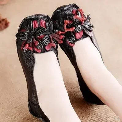 Genuine Leather Summer Flats Women Soft Slip-On Flat Shoes Black Red Floral Mom Loafers Moccasin Lady Designer Shoes 2024