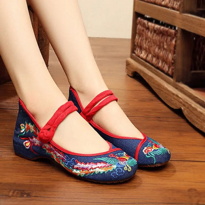 Sapatos Femininas Women Fashion Sweet Light Weight Embroidery Buckle Strap Flat Shoes Lady Casual Dance Shoes Ga296