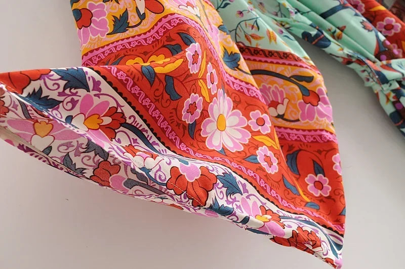 Happie Queens Women Green Peacock Print Bat Sleeve Beach Bohemian Kimono Robe Ladies V Neck  Boho Bikini Cover-ups