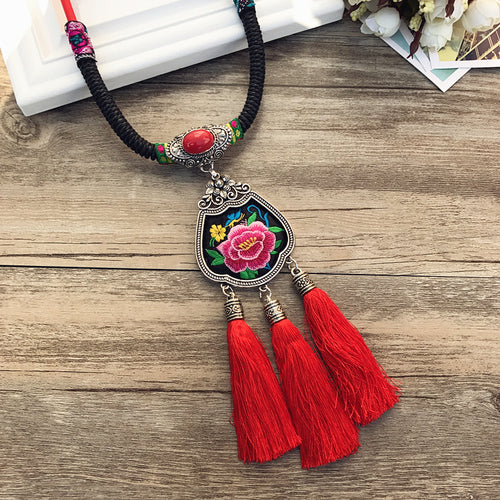 Retro Fashion Ethnic Embroidery Flower Necklace Tassel Pendant Sweater Chain