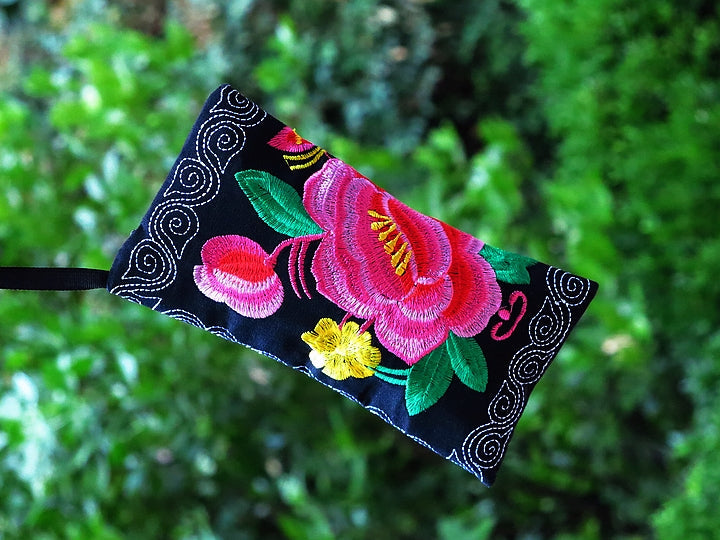 Long Double sided Embroidered Wallet, Wrist Bag, Handheld Bag, Women's Bag, Ethnic Style Cotton and Hemp Fabric Art Bag