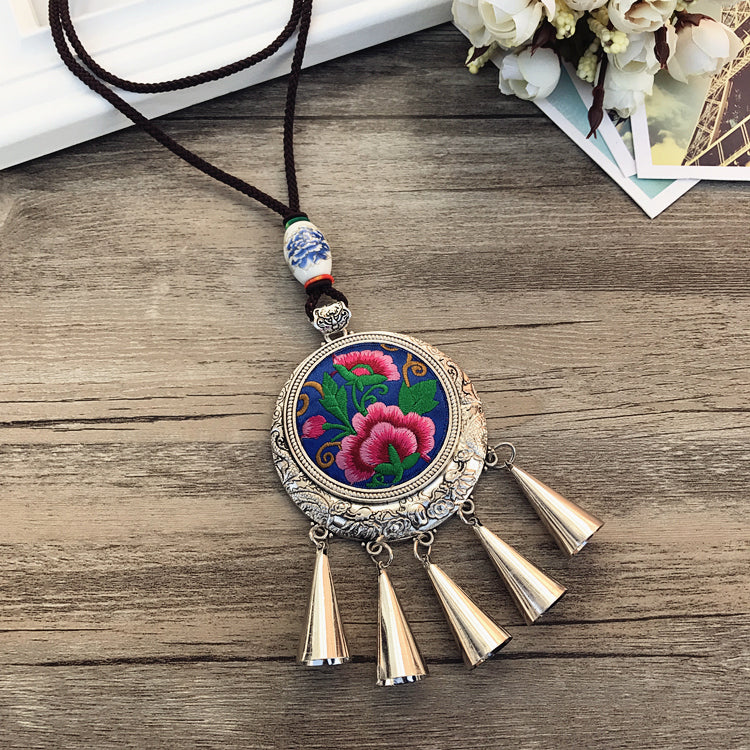 Retro Fashion Ethnic Embroidery Flower Necklace Tassel Pendant Sweater Chain