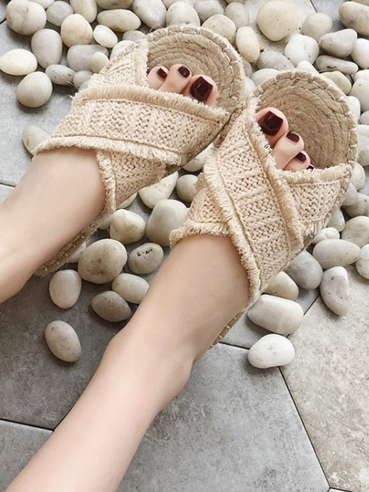 Wild Fringed Woven Cross Slipper Straw Beach Slippers