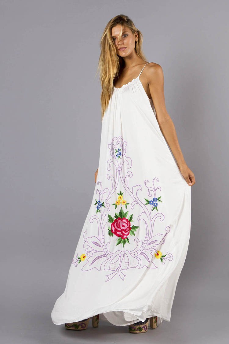 Bohemian Holiday Wind Color Flower Embroidery Strap Sexy Dress