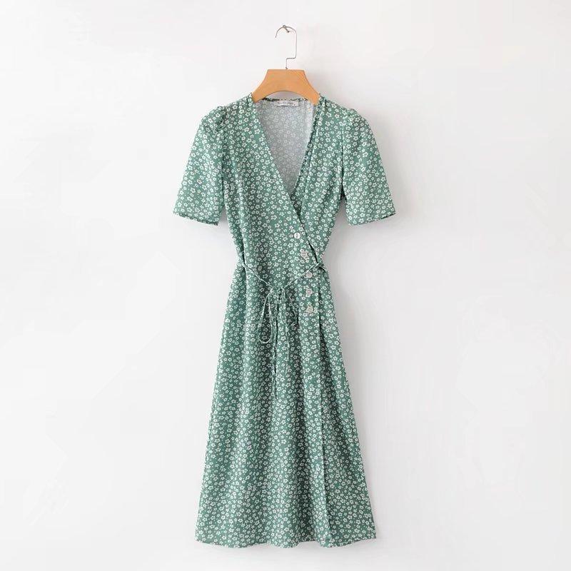 STAR PRINTING V-NECK BUTTON LONG DRESS