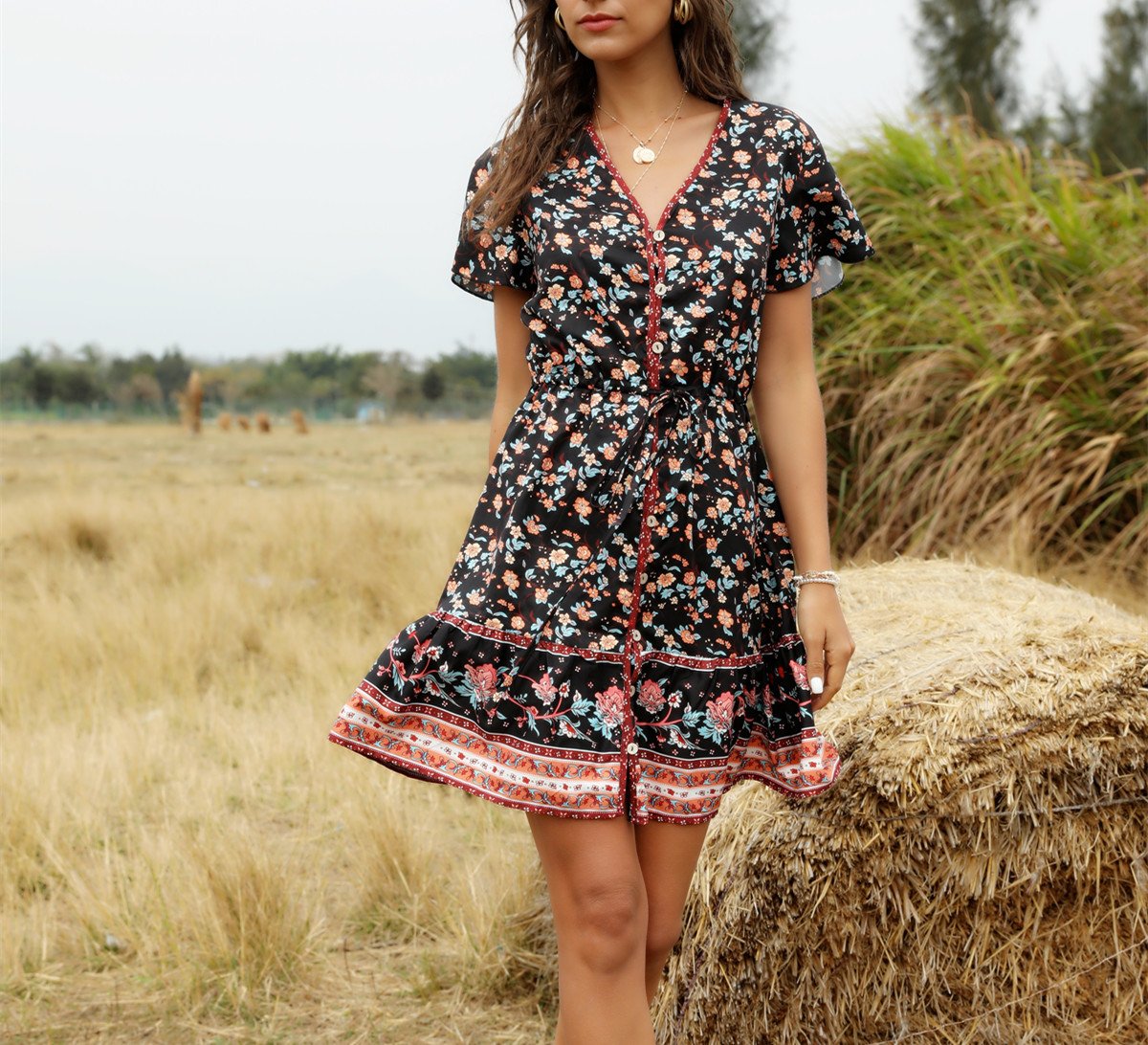 Spring and Summer New Beach Skirt V-Neck Short Sleeve Bohemian Dress