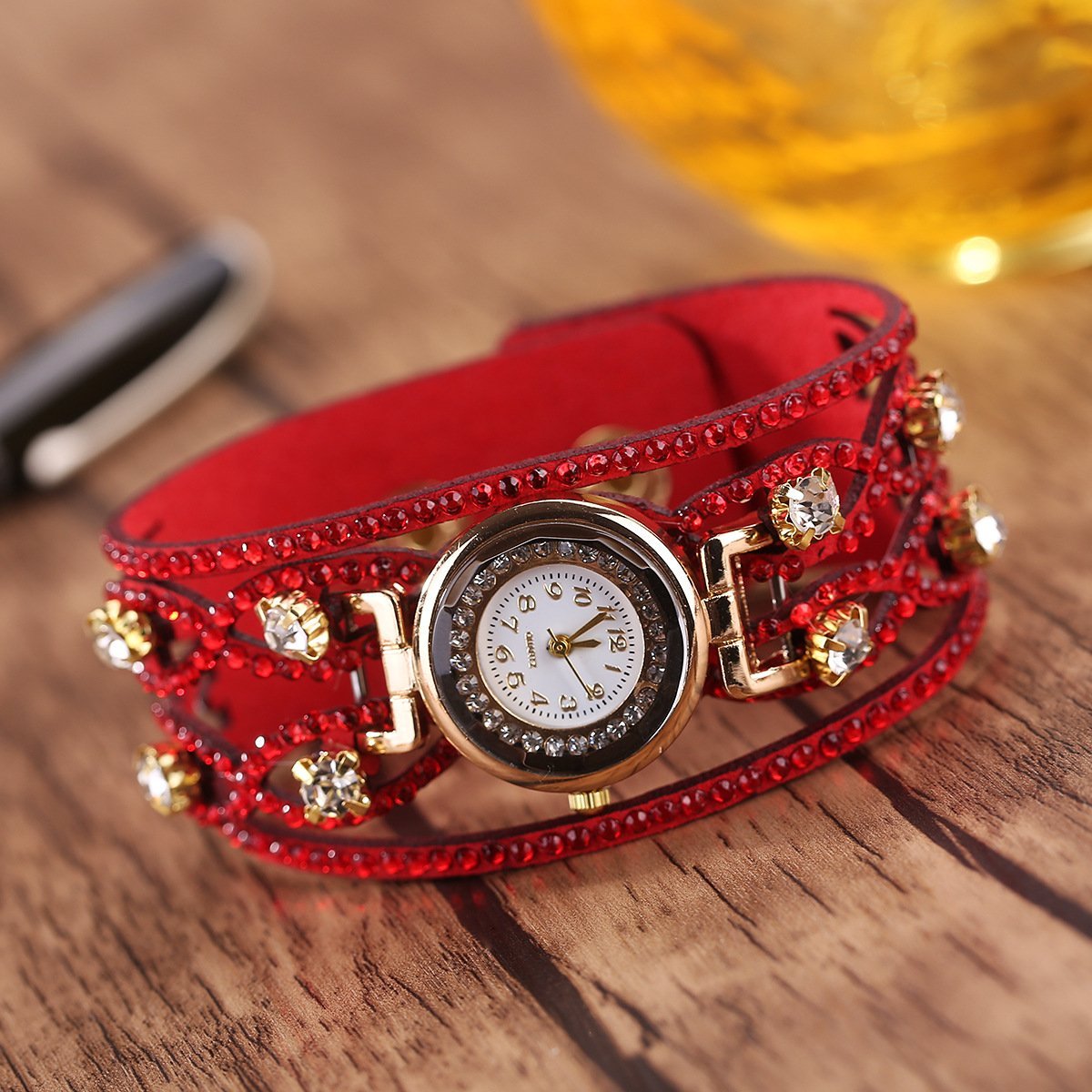 Korean Women Fashion Watch Diamond Bracelet Quartz Watch