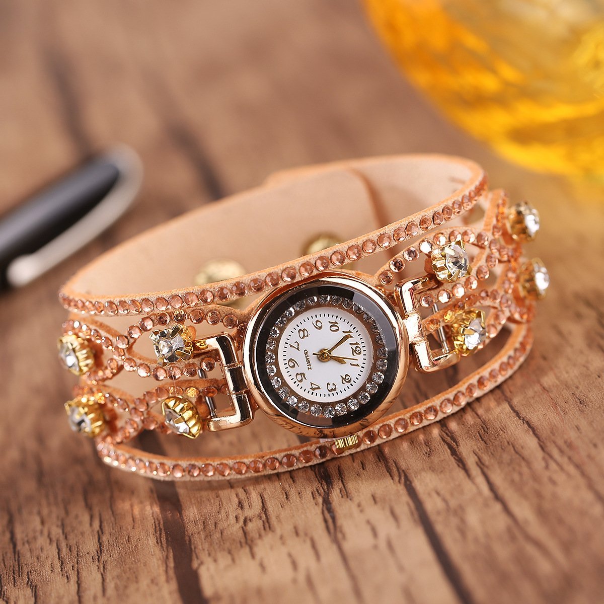 Korean Women Fashion Watch Diamond Bracelet Quartz Watch