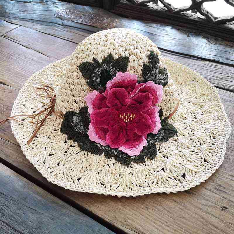 Yunnan ethnic style fashion embroidered hat visor three-dimensional flower embroidery cap folding cap