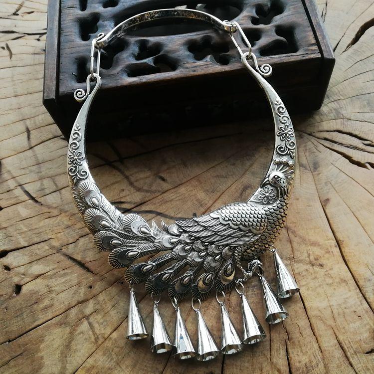 National wind seedling silver peacock collar wild Chinese style