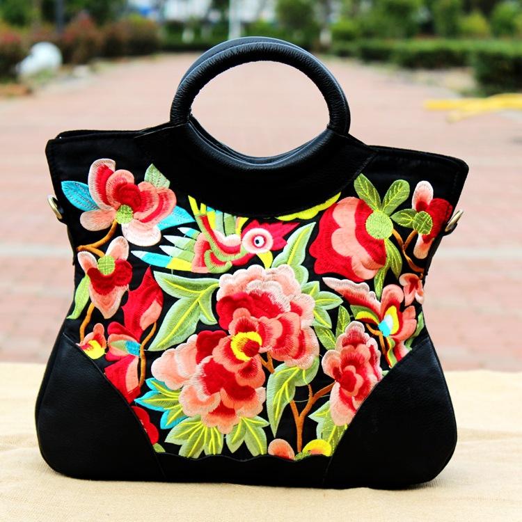 Ethnic characteristics embroidered handbags fashion national wind billiards shoulder slung handcuffs shell bag