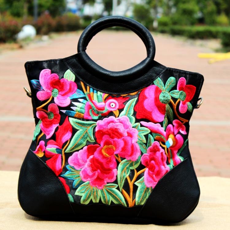 Ethnic characteristics embroidered handbags fashion national wind billiards shoulder slung handcuffs shell bag