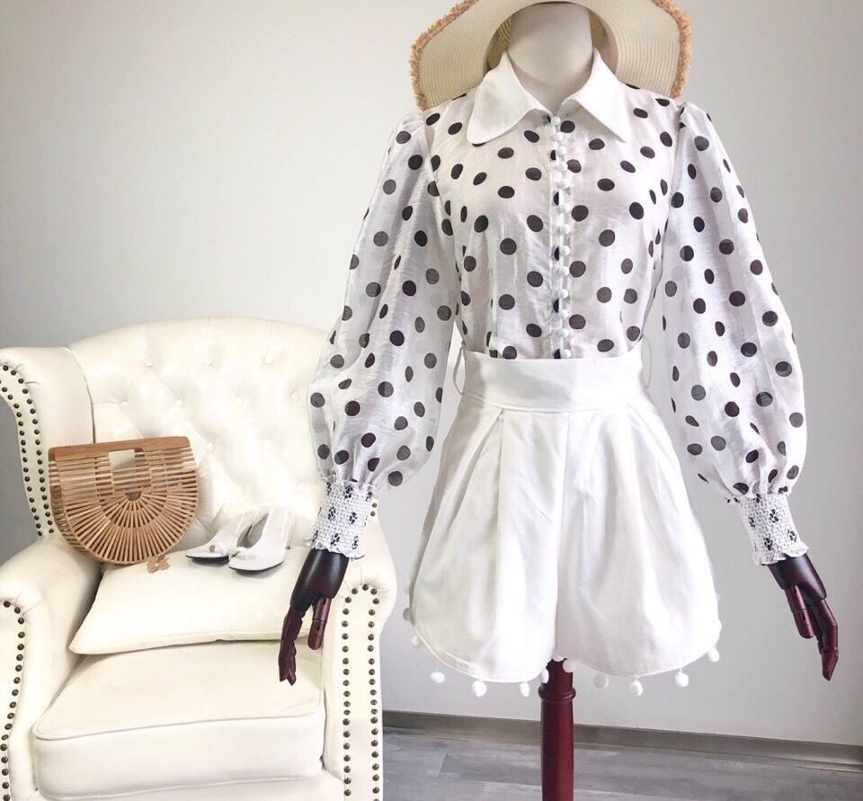 Spotted Lantern Long Sleeve Vintage Top