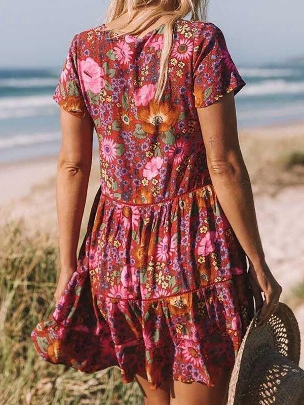 Daisy Print Short Sleeve V-neck Mini Dress