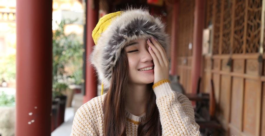 Women Winter Fur Collar Knit Hat Bib