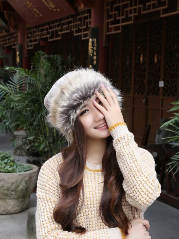 Women Winter Fur Collar Knit Hat Bib