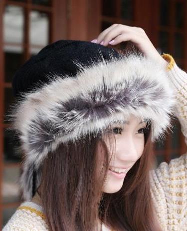 Women Winter Fur Collar Knit Hat Bib