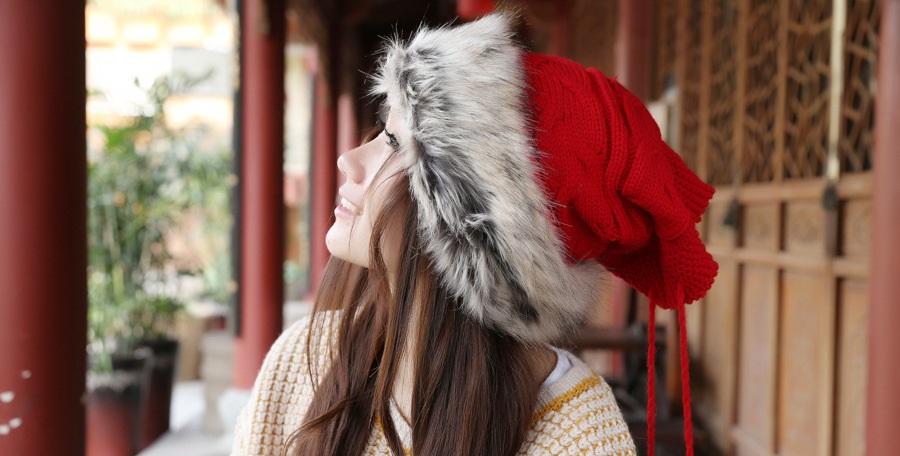 Women Winter Fur Collar Knit Hat Bib