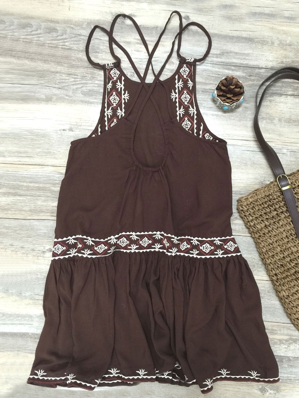 2018 new arrival Bohemian sleeveless embroidered flower sexy strap halter dress