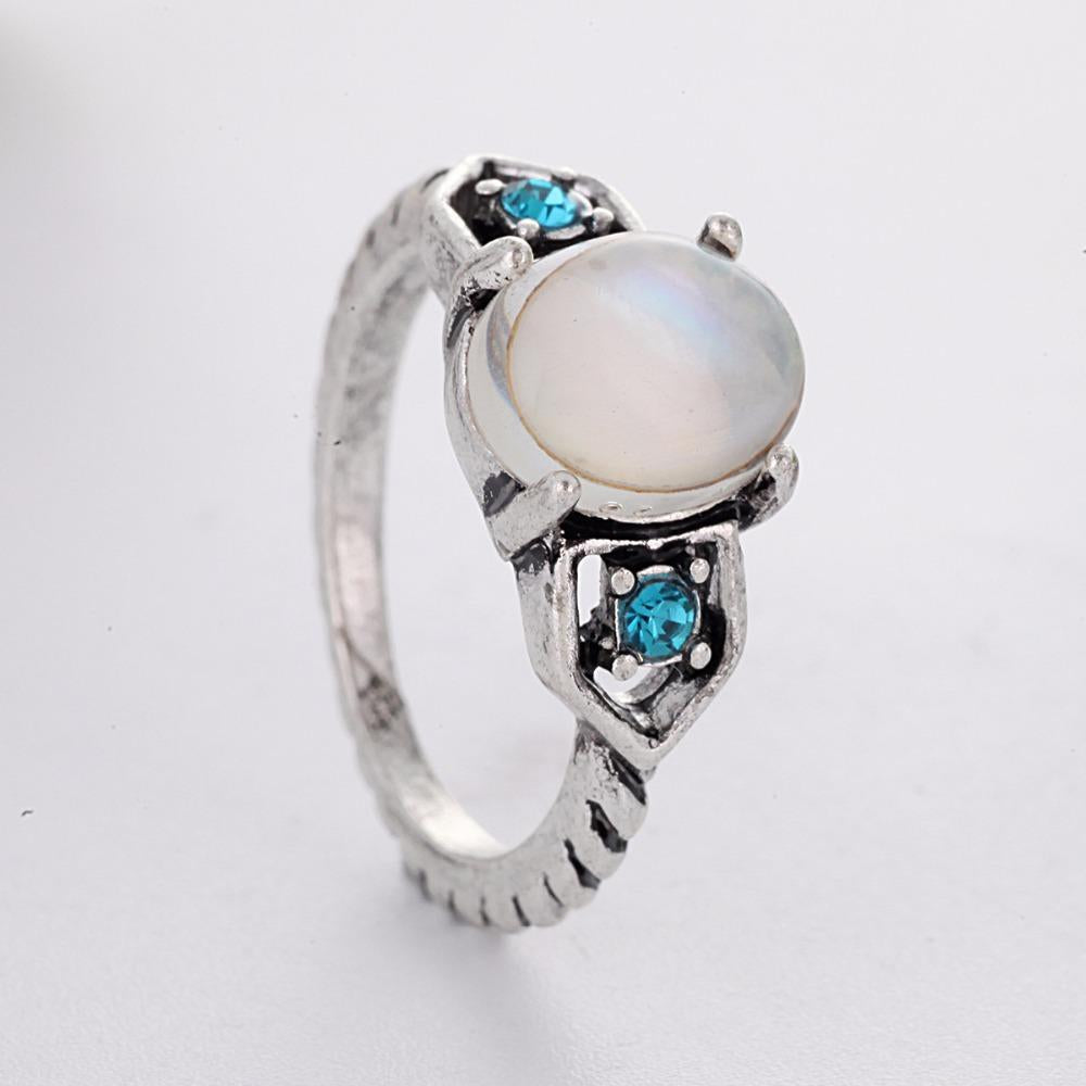 Vintage White Moonstone Antique Silver Ring Blue Crystal Female Girl Anniversary Wedding Retro Jewelry