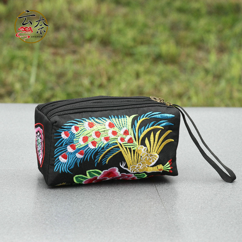 Yunnan ethnic style embroidery three zipper multi function women's change mobile phone bag to store make-up hand bag