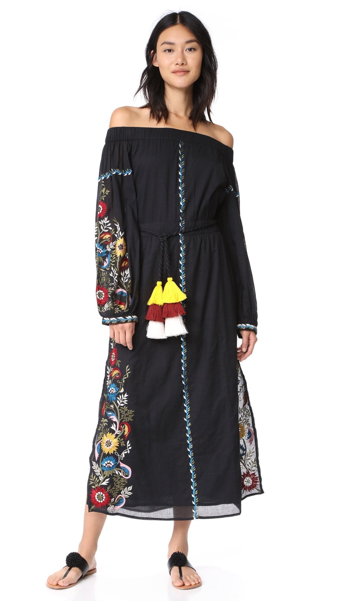 Shoulder-off Bohemian stripes heavy geometric embroidery tassels linen in the long section of the Black dress
