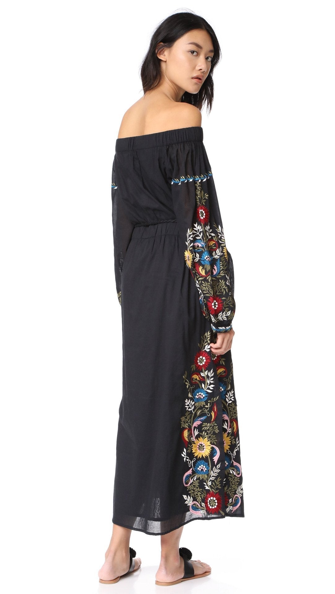 Shoulder-off Bohemian stripes heavy geometric embroidery tassels linen in the long section of the Black dress