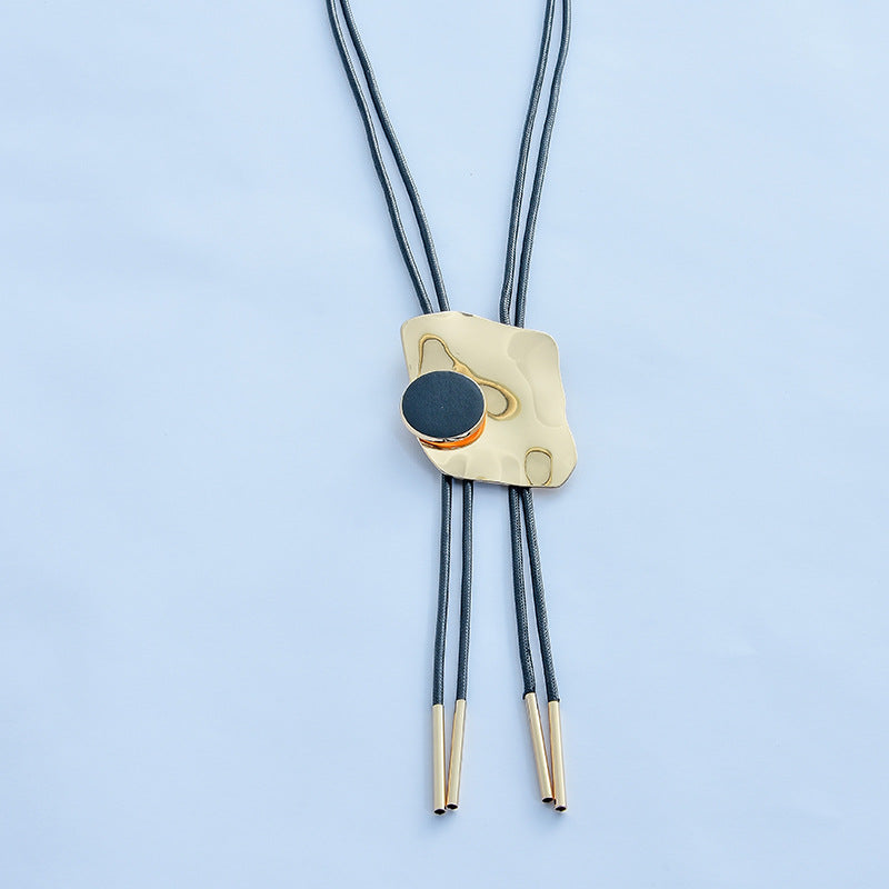 Irregular Exaggerated Stitching Necklace