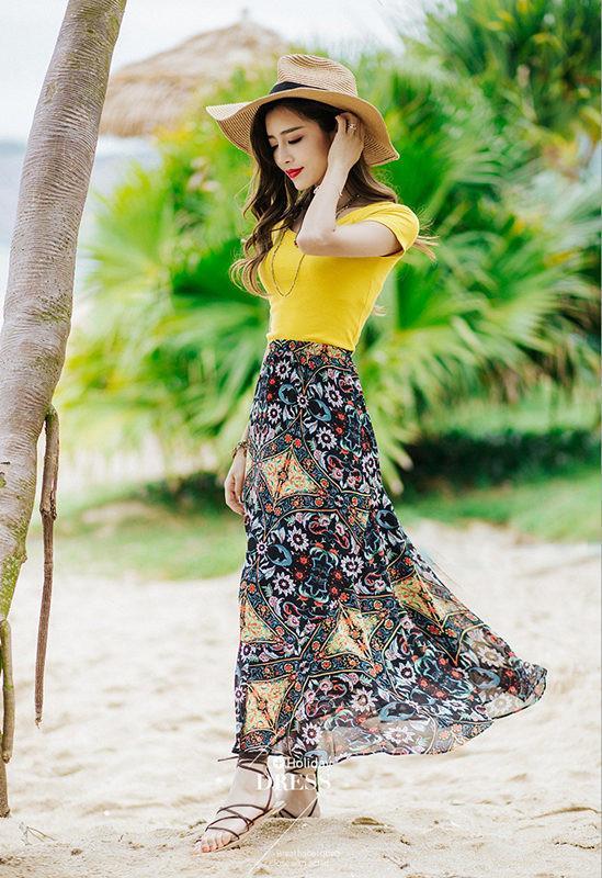 Beautiful Floral-Printed Chiffon Skirt And Solid Color T-Shirt Two-Piece Suits