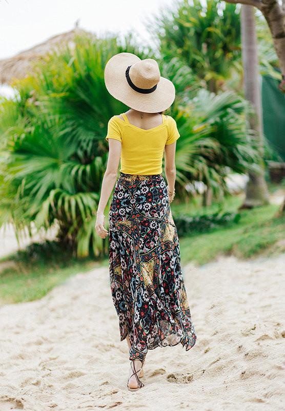 Beautiful Floral-Printed Chiffon Skirt And Solid Color T-Shirt Two-Piece Suits