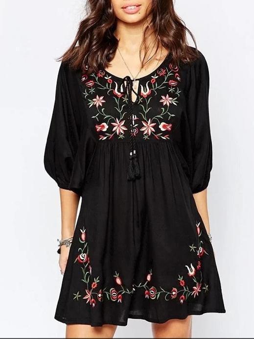 Bohemia Embroidered Round-neck Half Sleeves Mini Dress