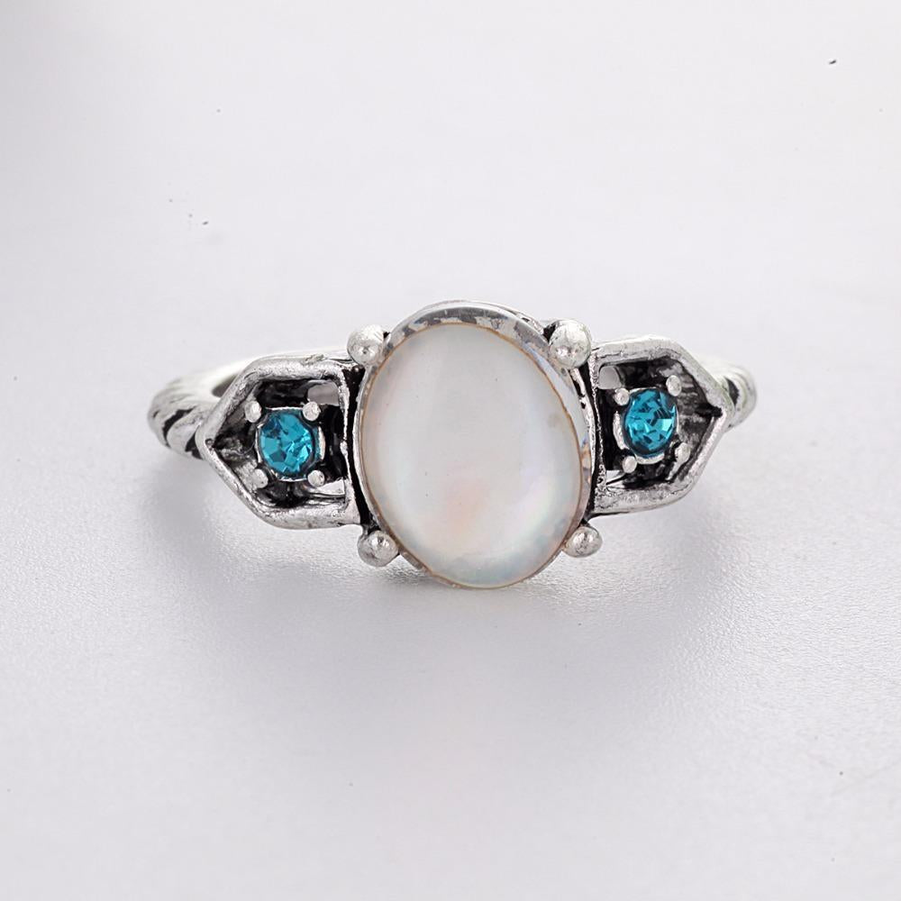 Vintage White Moonstone Antique Silver Ring Blue Crystal Female Girl Anniversary Wedding Retro Jewelry