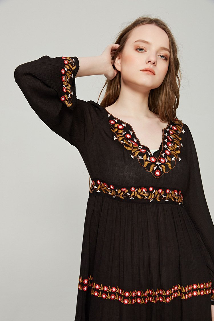 Elegant V Neck Long Sleeve Embroidered Bohemia Maxi Long Dress