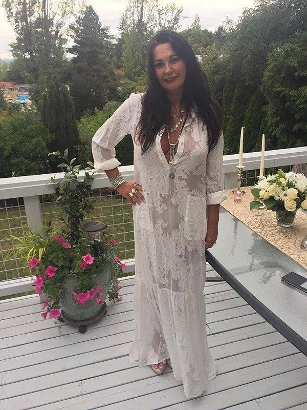 Embroidered White Long Sleeve Boho Dress